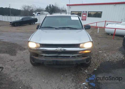 2005 Chevrolet Trailblazer Ls from USA, damaged, VIN 1GNDT13S852175336